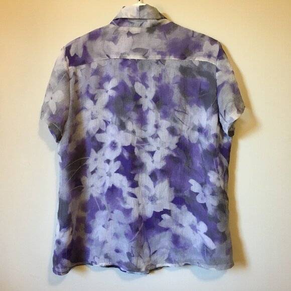 Chiffon Floral Watercolour Short Sleeve Button Up Pintuck Shirt - Picture 2 of 16